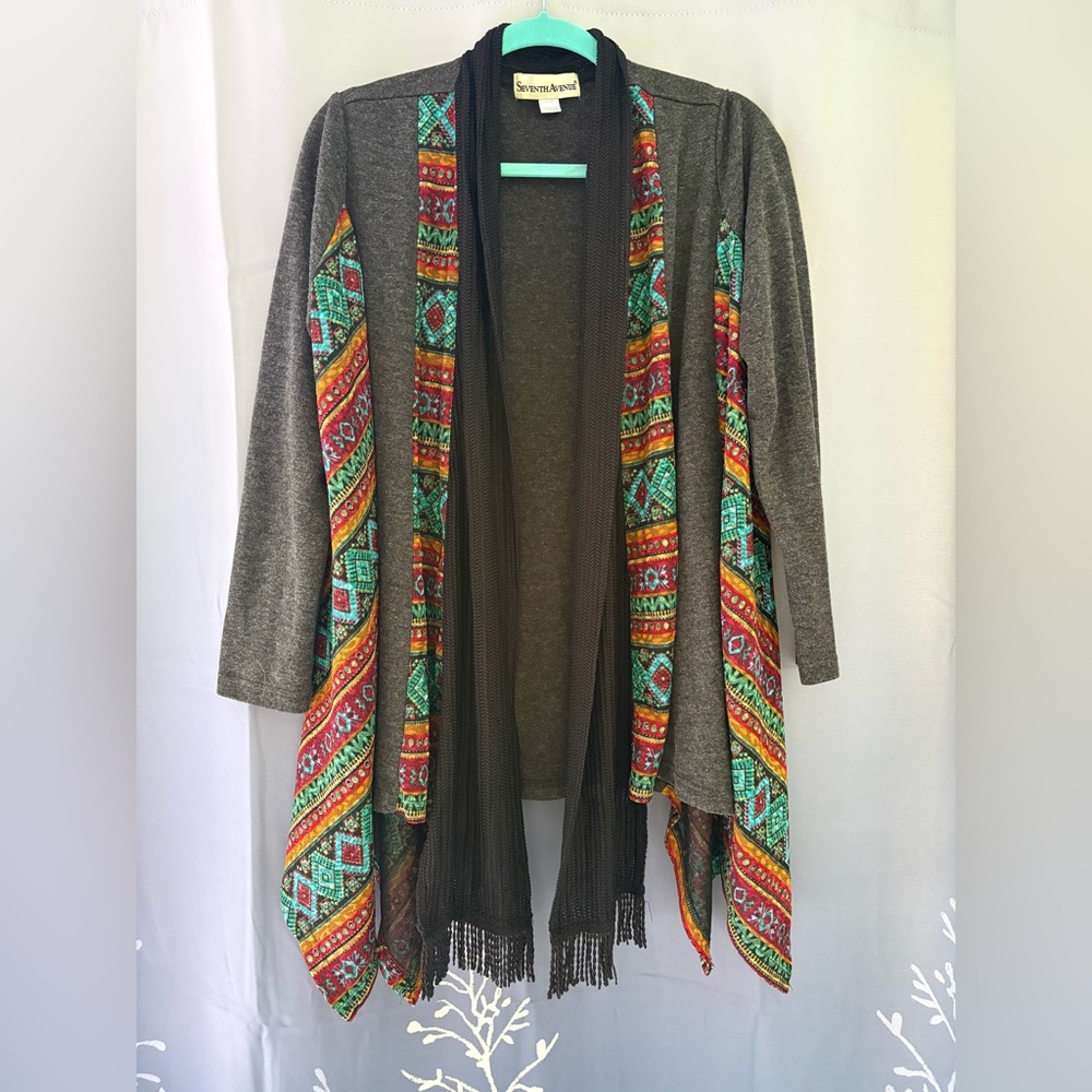 Stylish Multicolor Patterned Cardigan - Picture 6 of 8